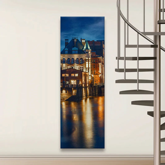 Acrylbild leuchtende Speicherstadt Hamburg Panorama Hoch