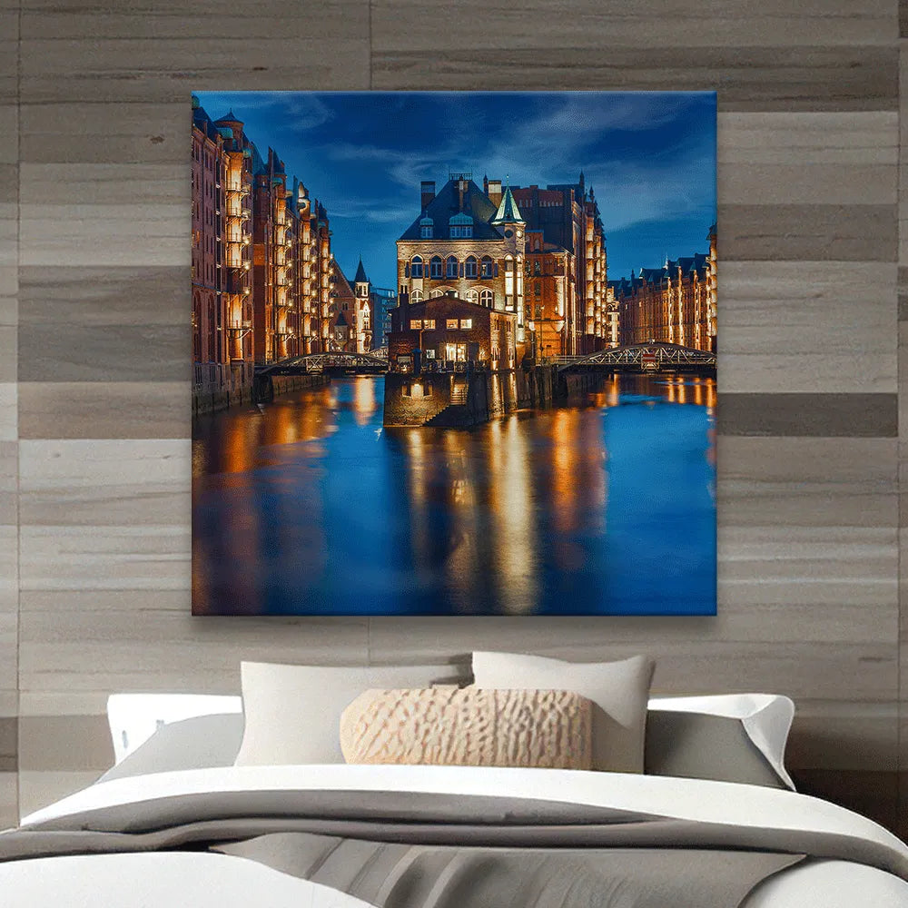 Acrylbild leuchtende Speicherstadt Hamburg Quadrat