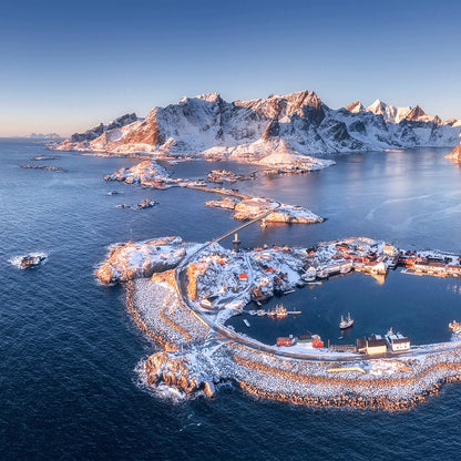 Leinwandbild Lofoten im Winter Quadrat