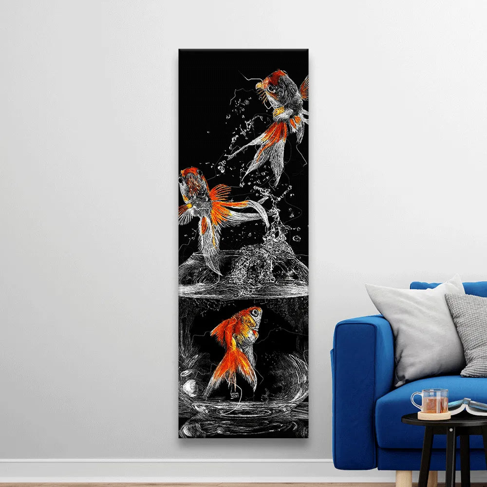 Poster springende Goldfische Panorama Hoch